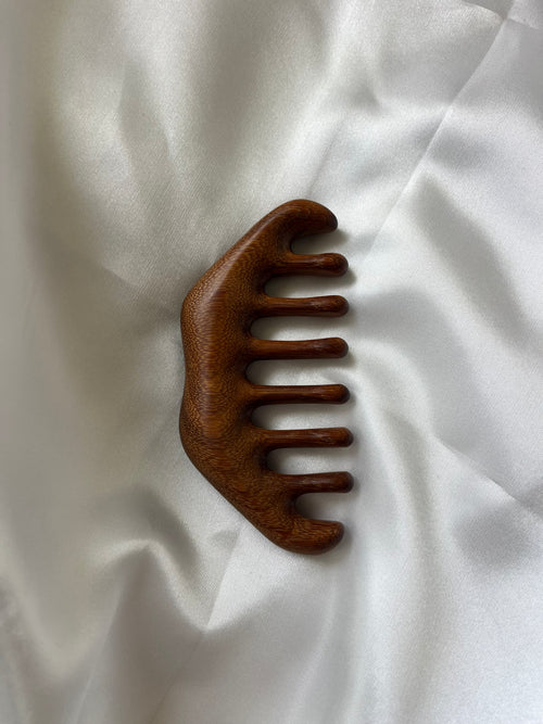 Chérrie Sandalwood Scalp Massager